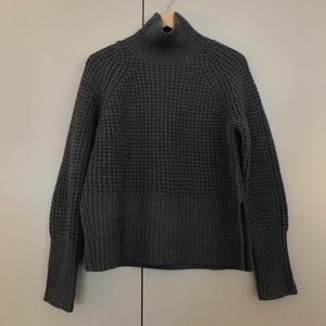Everlane Waffle Knit Turtleneck in Charcoal